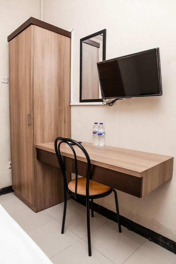 Comfy Homestay Yogyakarta Esterno foto