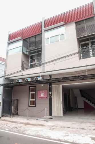 Comfy Homestay Yogyakarta Esterno foto